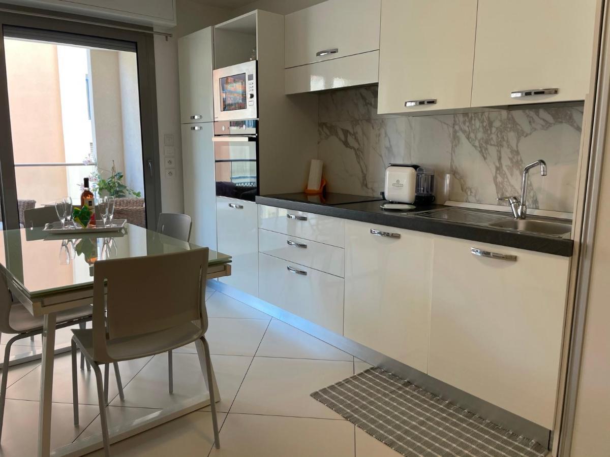 West Bay Apartment Menton Exterior photo